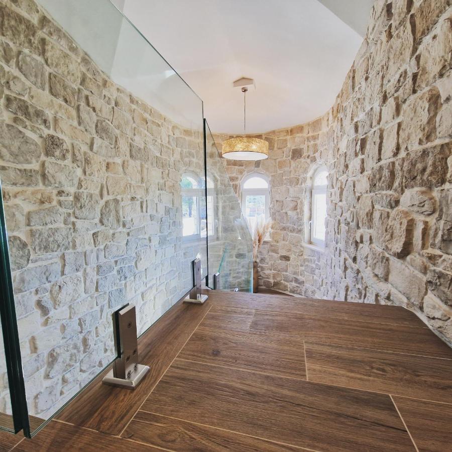 Olivea Luxury Suites Fažana Екстериор снимка