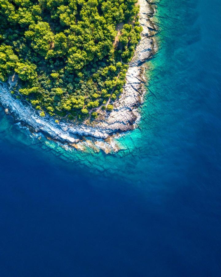 Olivea Luxury Suites Fažana Екстериор снимка