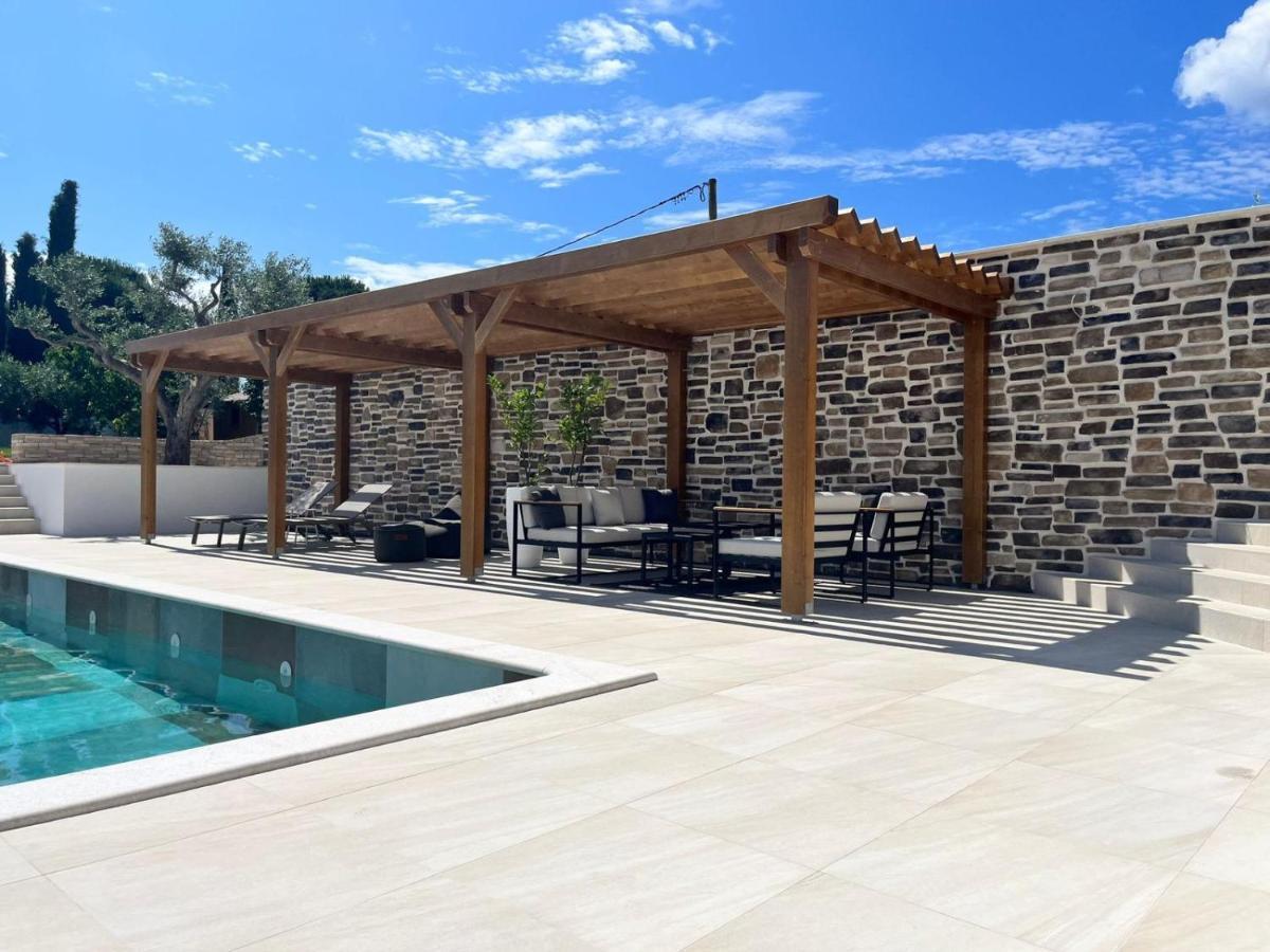 Olivea Luxury Suites Fažana Екстериор снимка