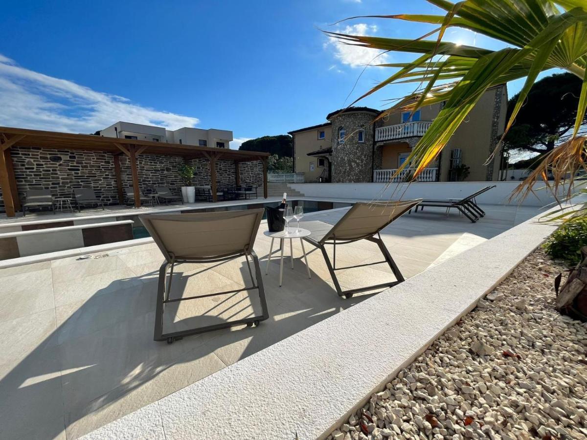 Olivea Luxury Suites Fažana Екстериор снимка
